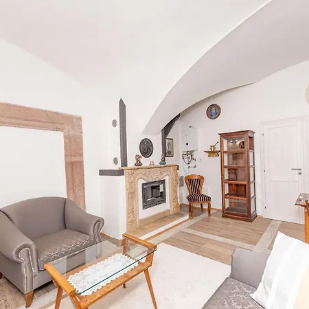 Portal Opera 公寓 Banská Štiavnica